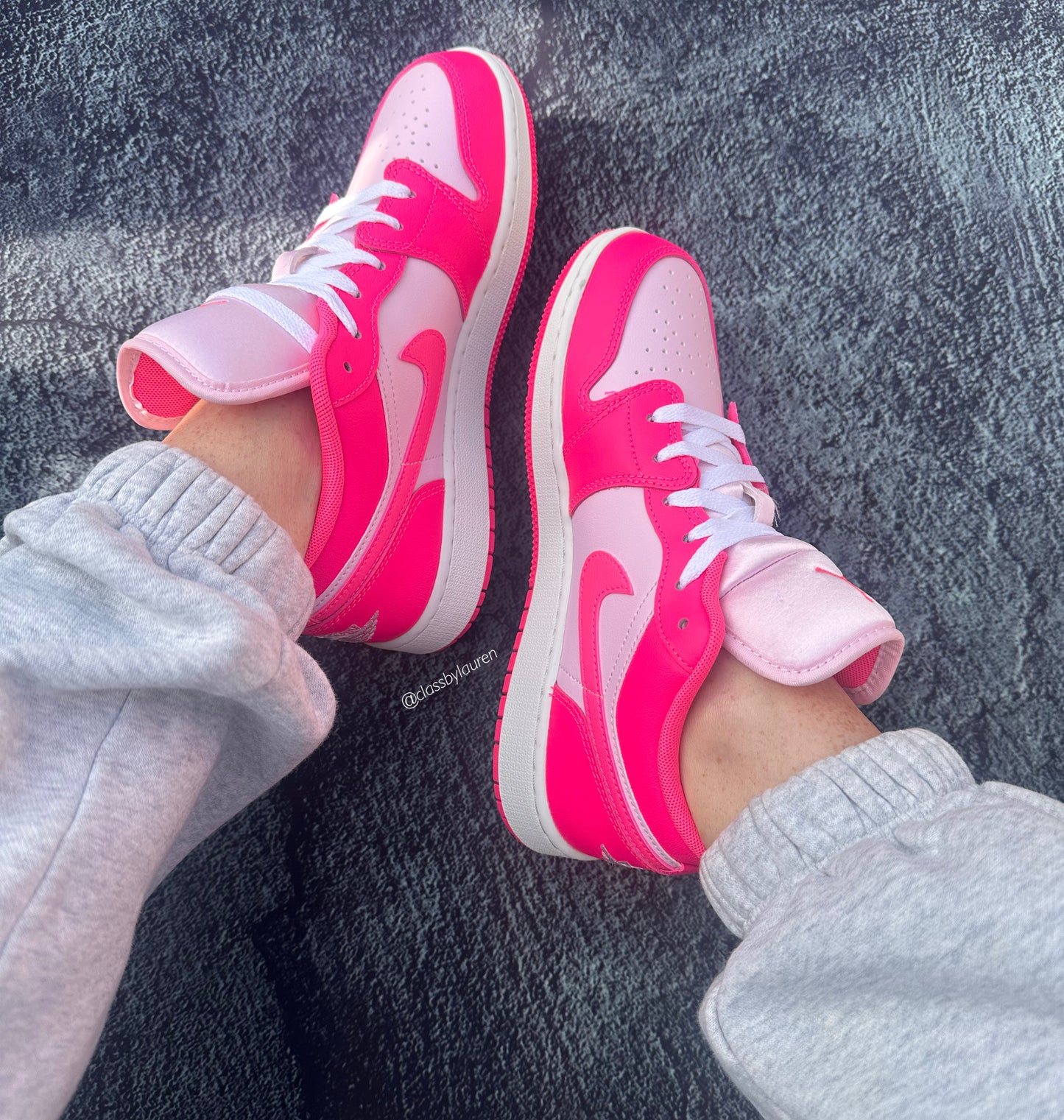 Nike Jordan 🩷 Hot Pink 🩷