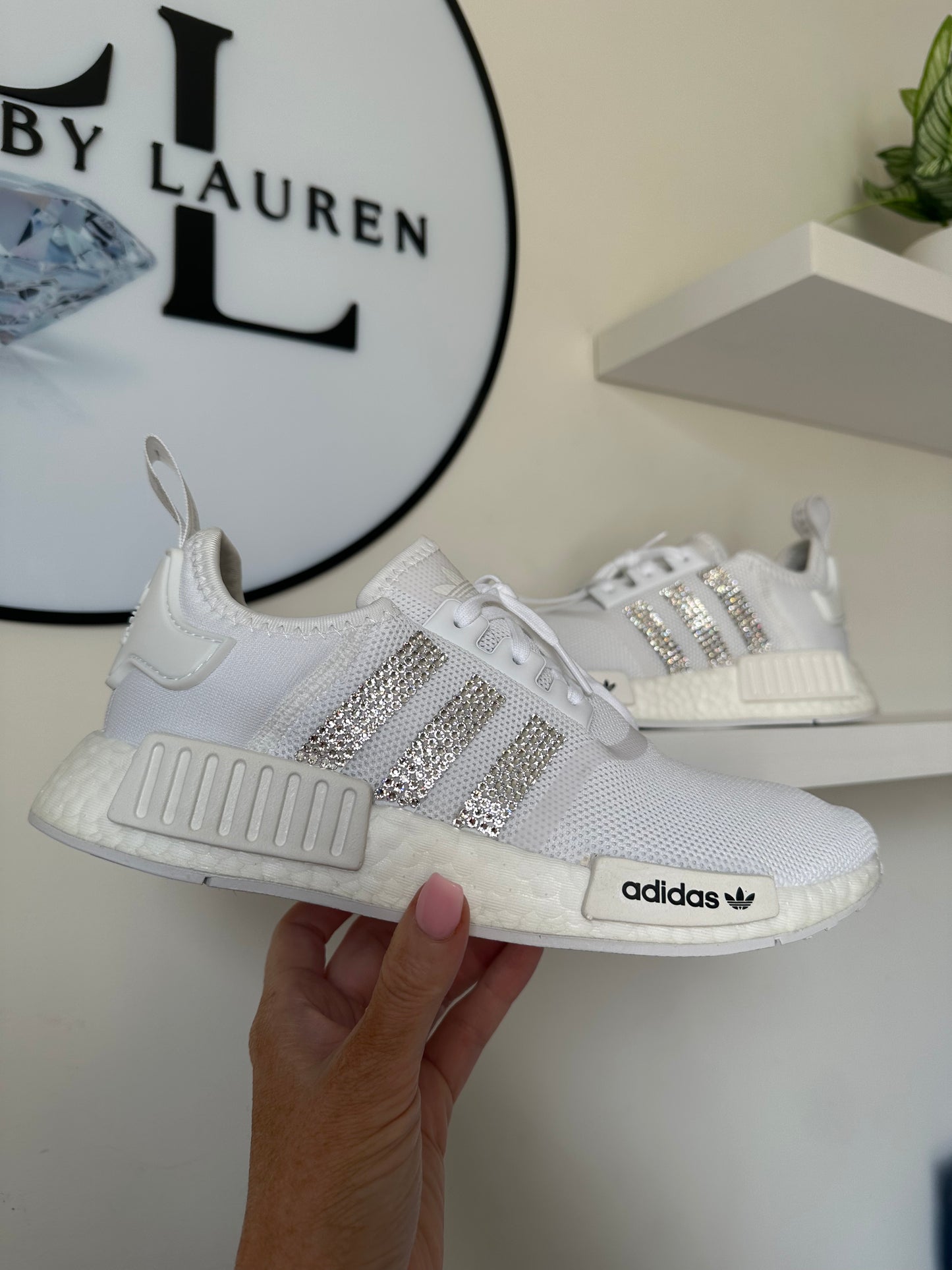 Adidas NMD White Girls 6/Women 7.5
