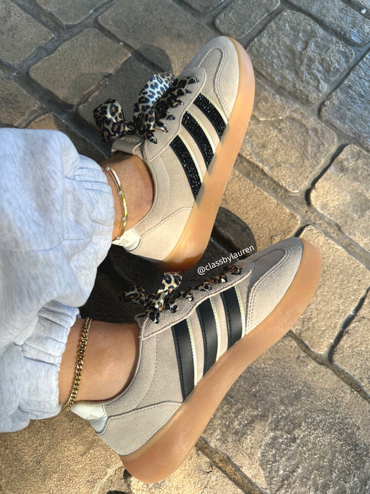 🐆 Women’s Neutral Suede Adidas Leopard 🐆