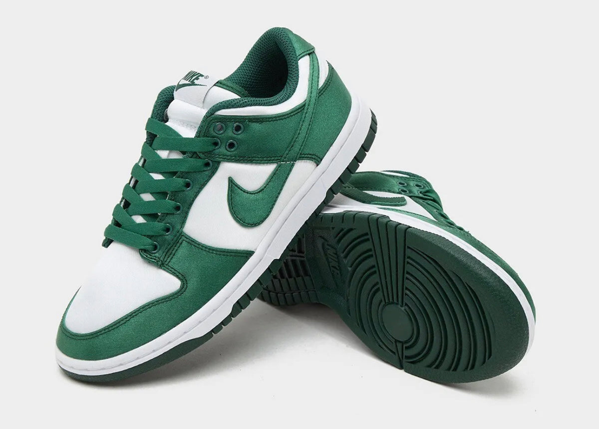 dusty green dunks