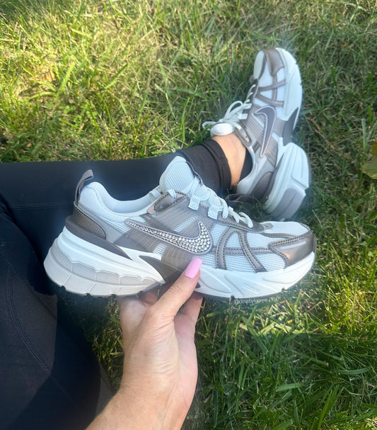 Women’s Nike V2K Run