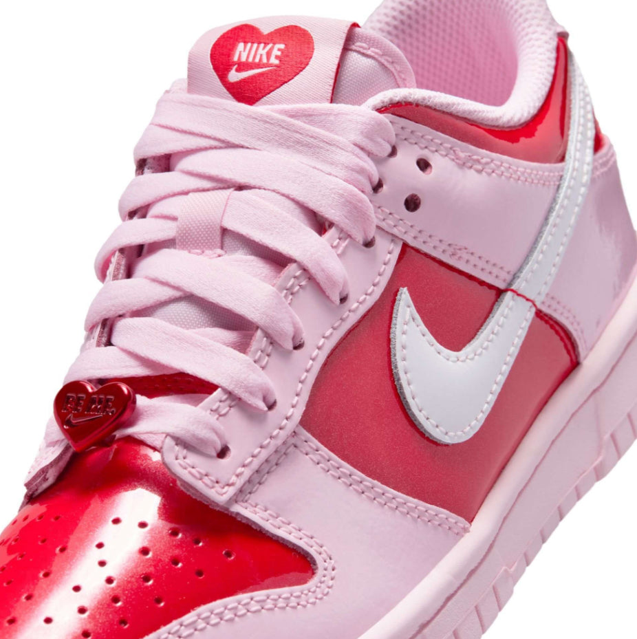 š©· New Nike Valentineās Day Dunk š©·