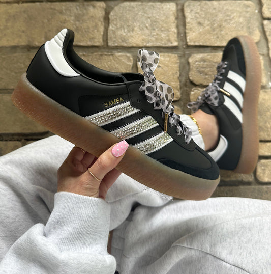 Special Edition Adidas Polka Dot Samba 🖤🤍