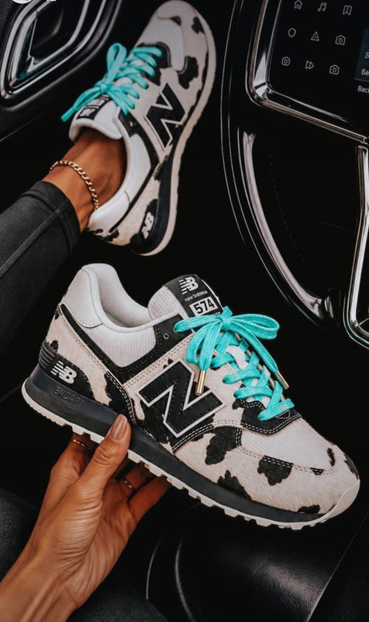 Women Cow Print New Balance 🐄