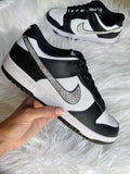 Women’s Panda Nike Dunks