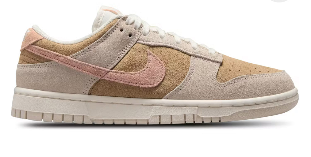 Women’s Nike Dunk Coral Sand