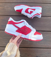 Nike Dunks Red/White Team Colors 6Y/7.5W