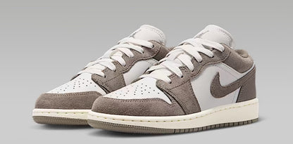 Nike Air Jordan Stone Brown