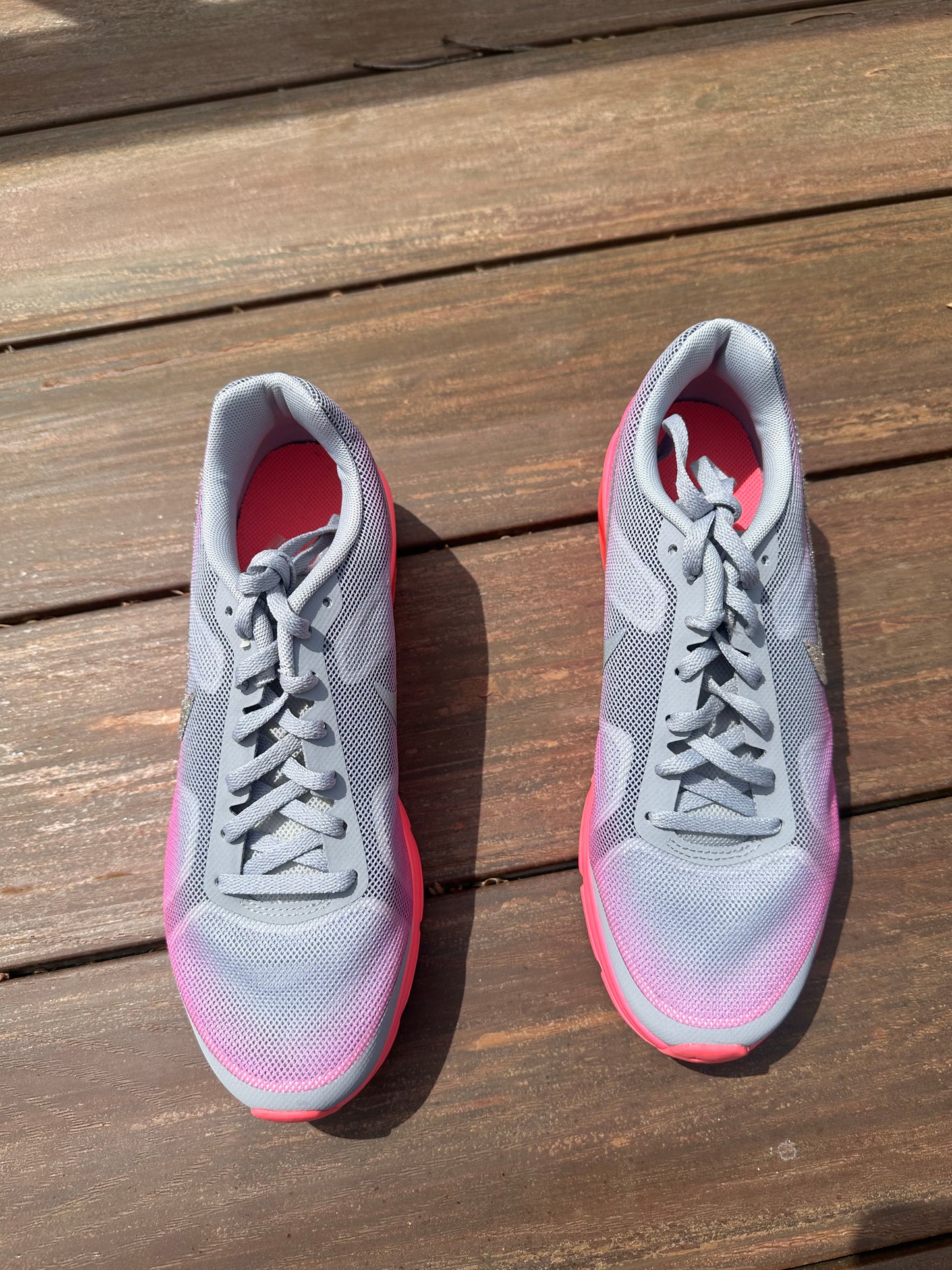 Nike Sequent’s Pink Size Girls 6.5/Women 8