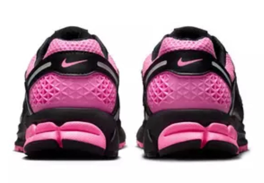 Women’s Nike Vomero 5 Pink/Black