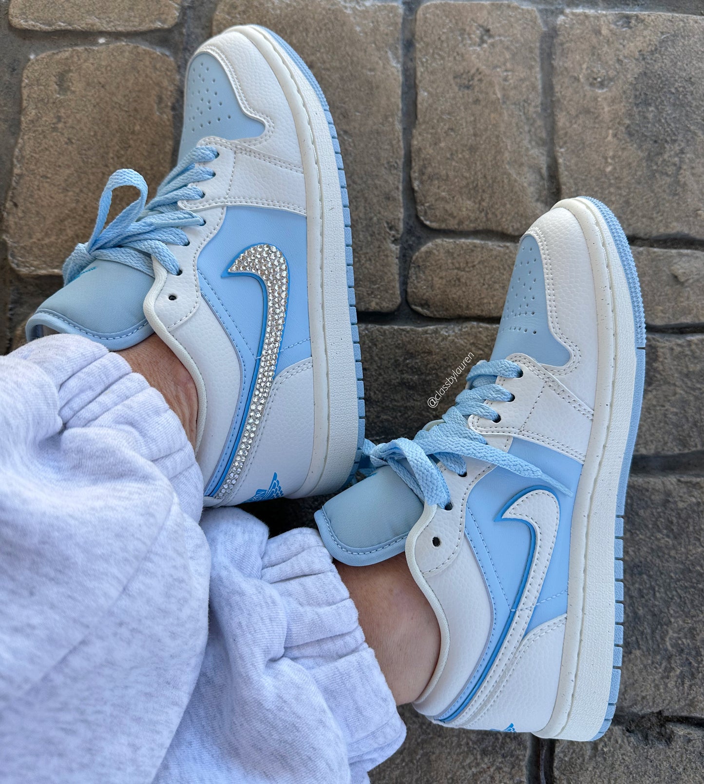 Nike Air Jordan 1 Low SE Powder Blue