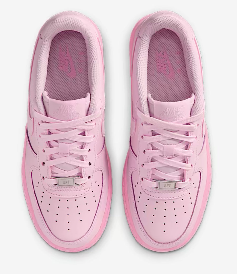 🩷 New Nike Air Force Triple Pink 🩷