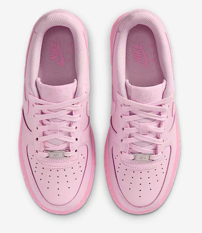 🩷 New Nike Air Force Triple Pink 🩷