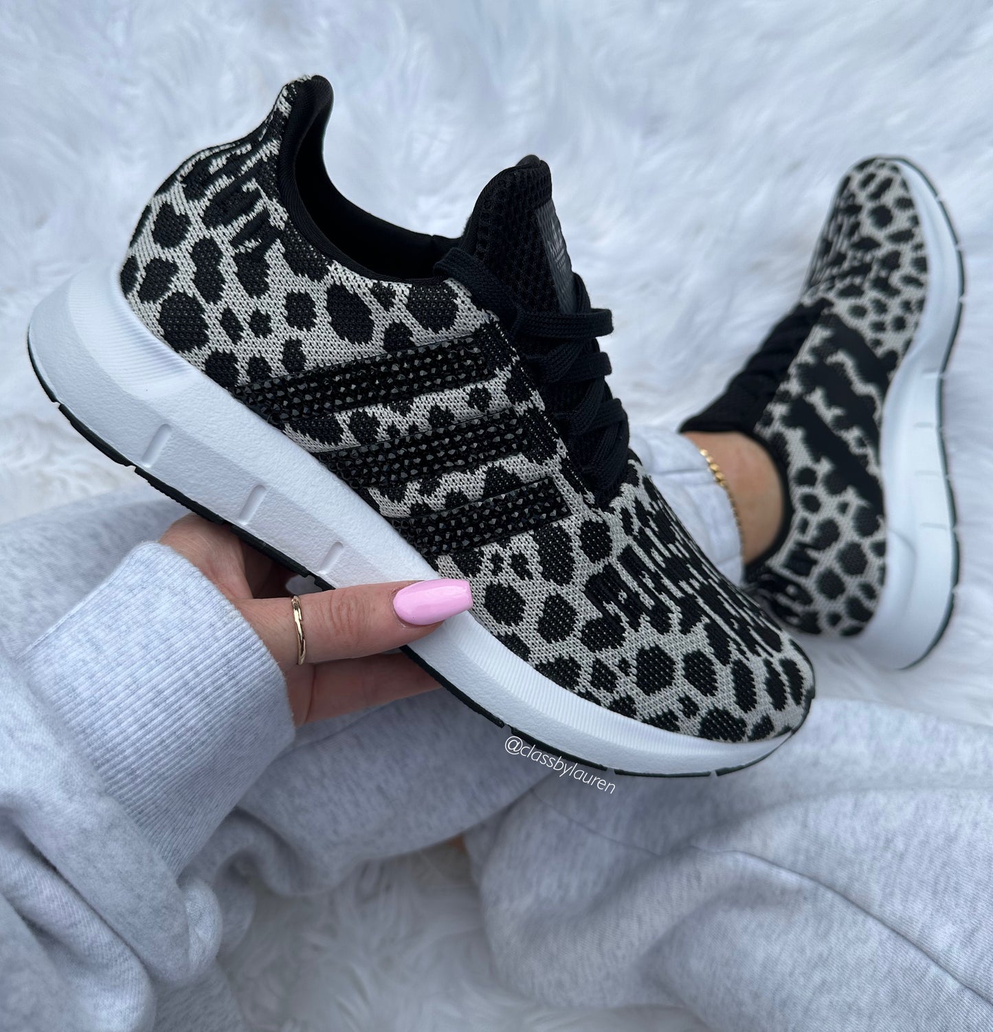 Women OG Leopard Adidas 🖤💎