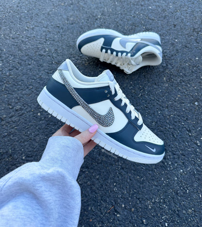 Women’s Nike Dunks Navy Blue