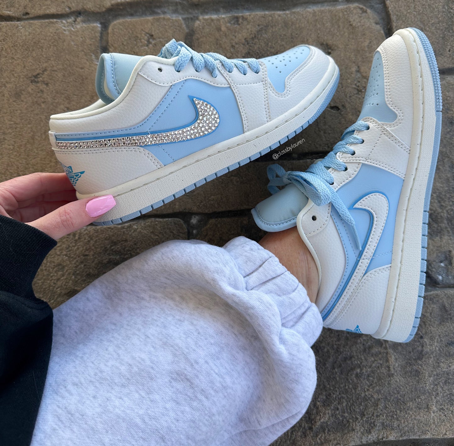 Nike Air Jordan 1 Low SE Powder Blue