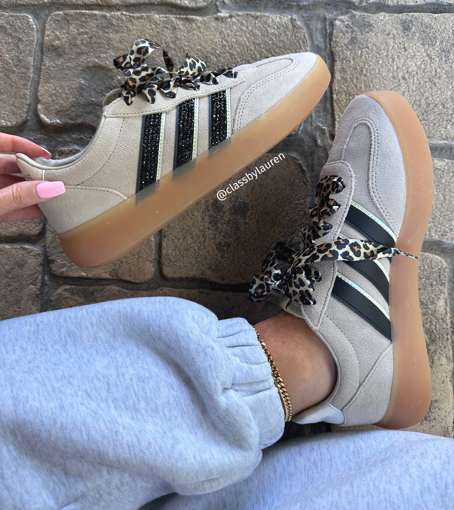 🐆 Women’s Neutral Suede Adidas Leopard 🐆