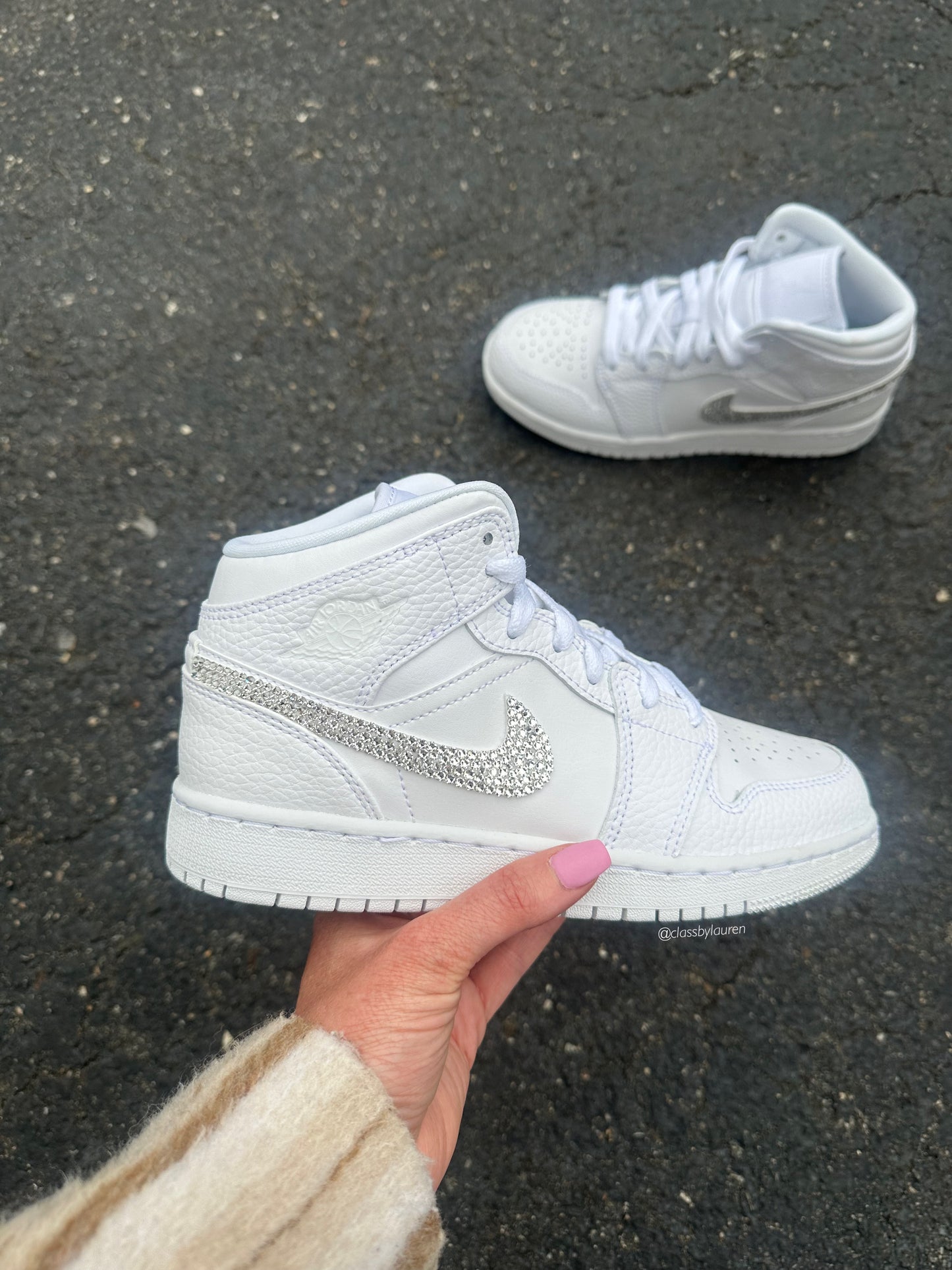 Women’s Nike Air Jordan Mid White
