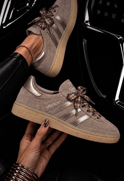Women Coffee ☕️ Adidas Spezials