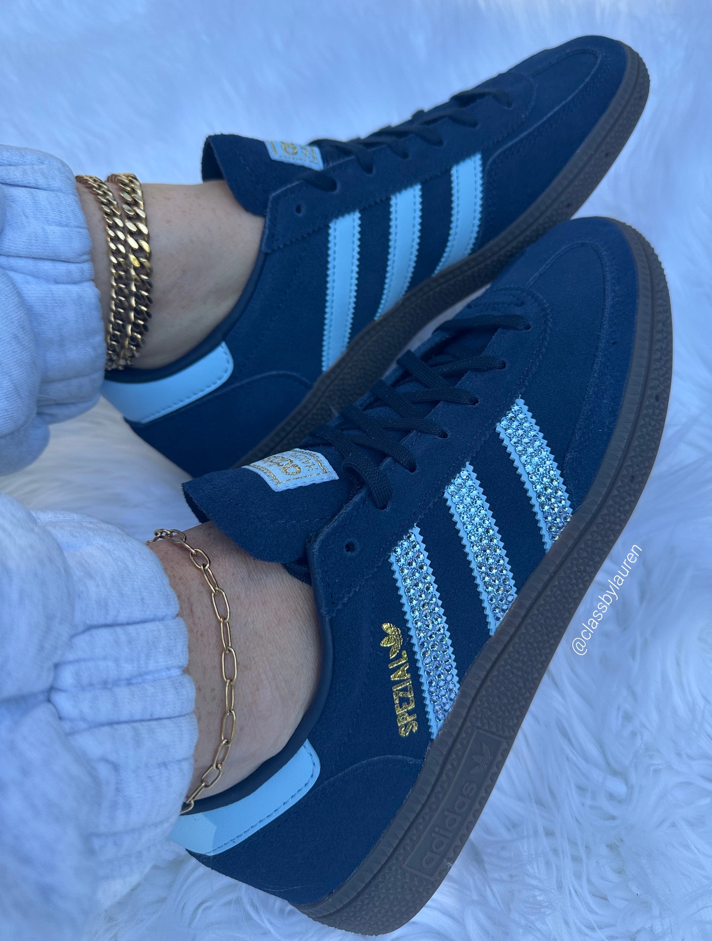 ✨ New Adidas Navy Blue Spezial ✨