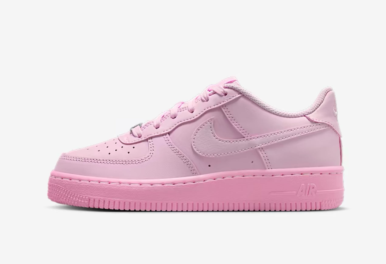 🩷 New Nike Air Force Triple Pink 🩷