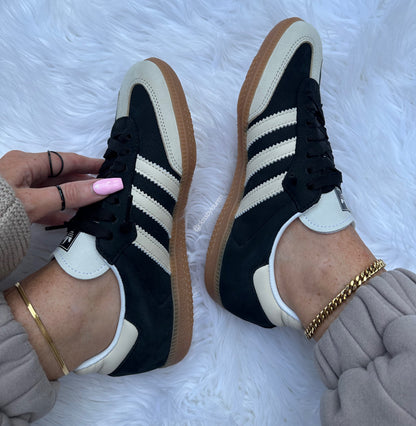 Champagne Noir Adidas Samba 🥂🖤