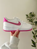 Nike Air Force 1 Pink 7Y fits a 8.5W