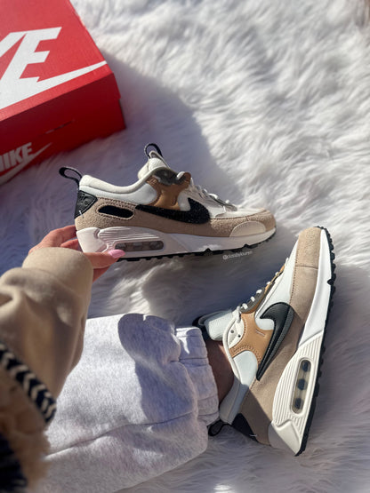 Women’s Nike Air Max 90 Futura