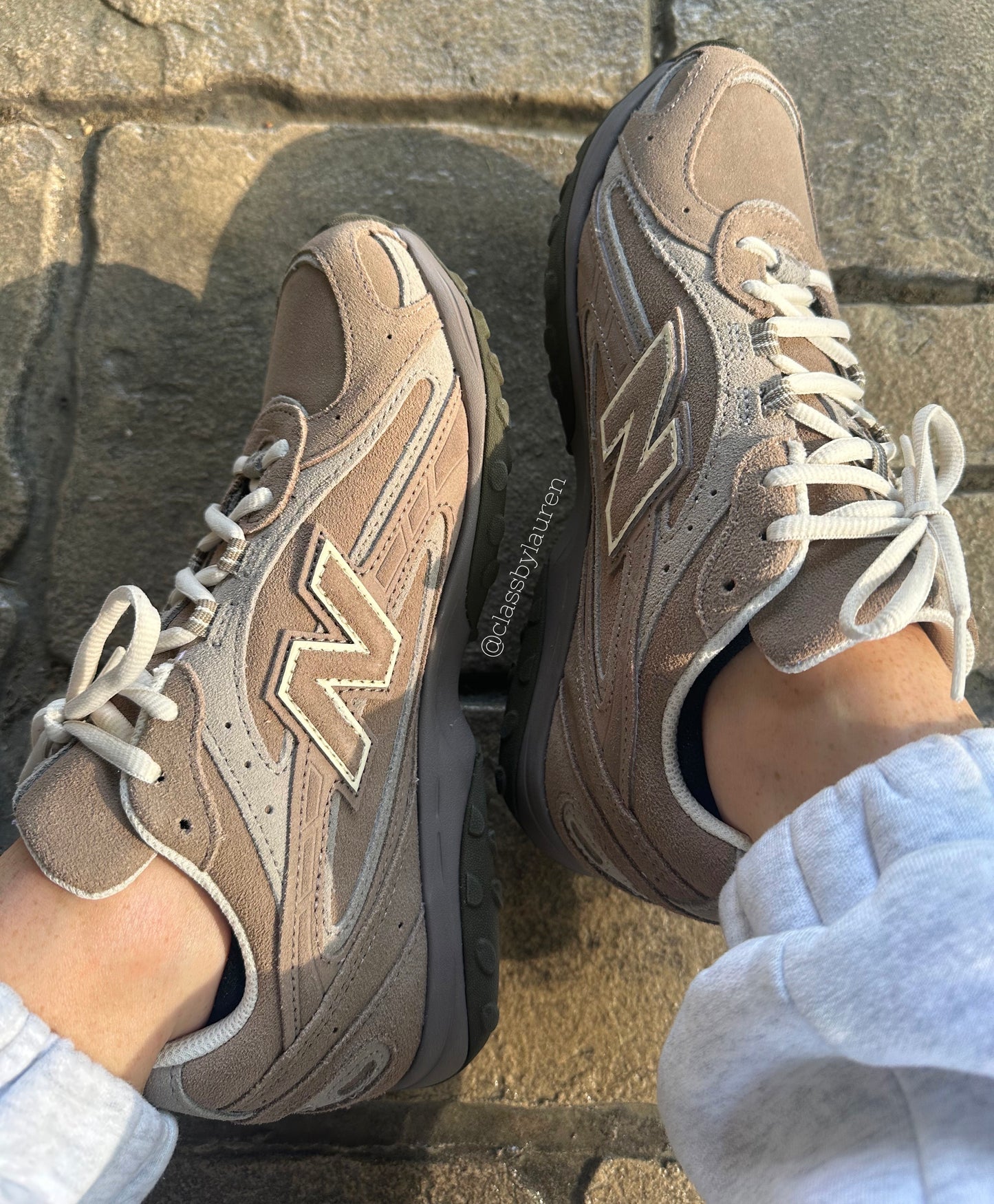 Women New Balance 204L