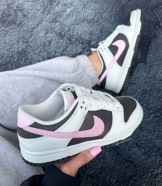 🩷 Women’s Nike Dunk Pink Panda 🐼