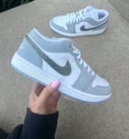 Women’s Air Jordan 1 Wolf Grey *Kyle Richards Pick*