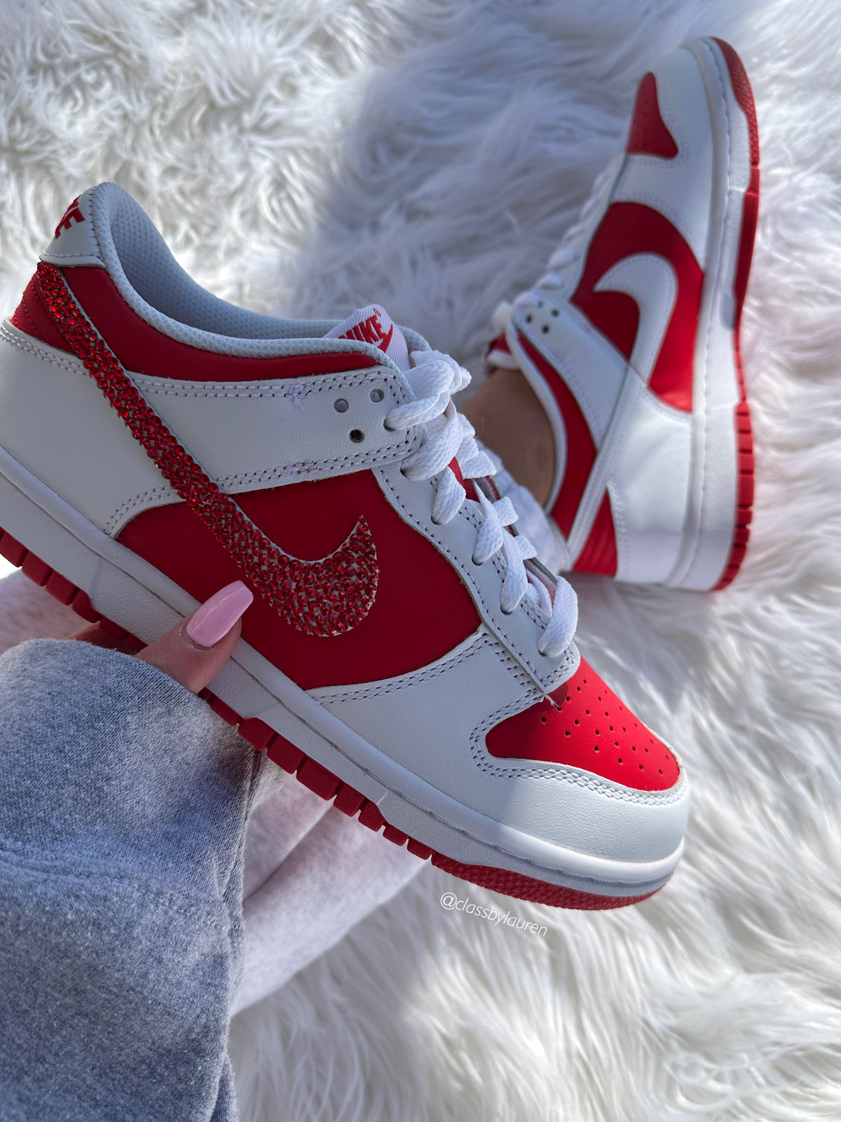 Nike Dunks Red/White Team Colors 6Y/7.5W