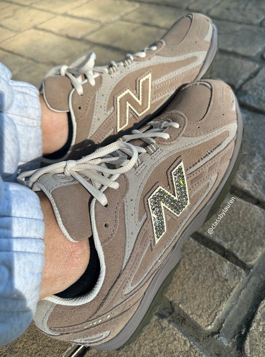 Women New Balance 204L