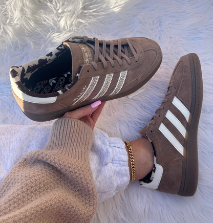 🐄 Women’s Adidas Spezial Cow Print🐄