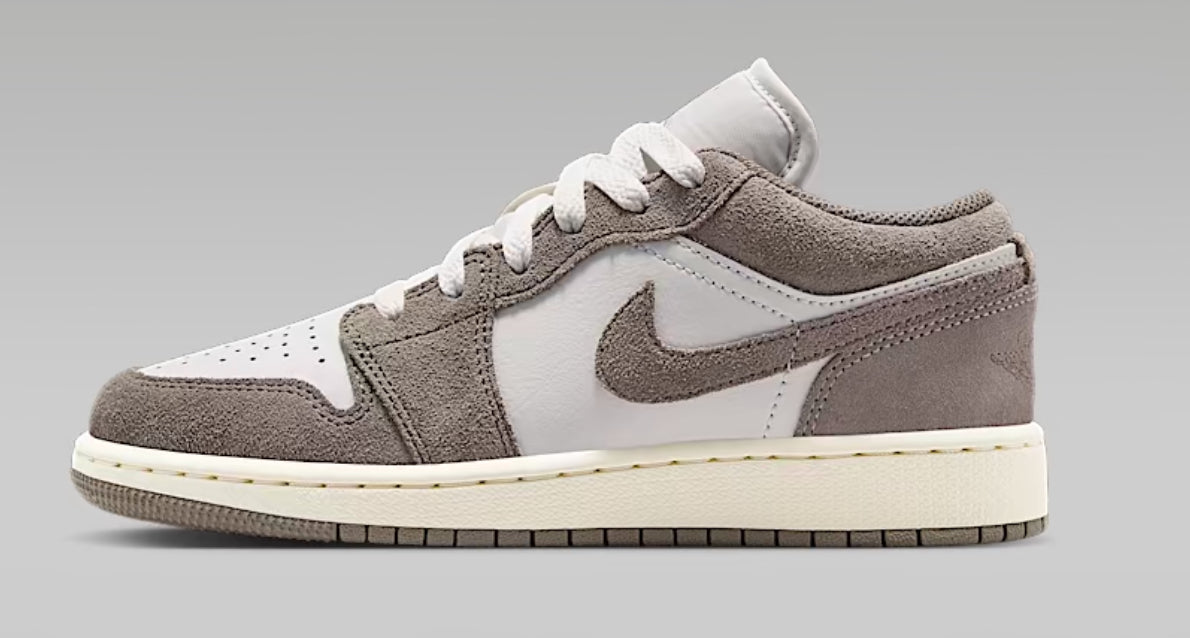 Nike Air Jordan Stone Brown