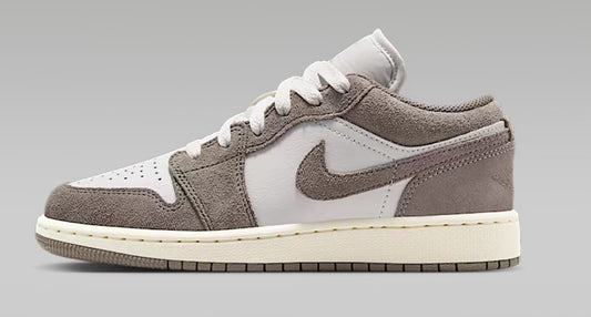 Nike Air Jordan Stone Brown