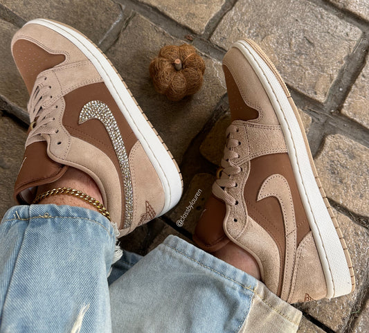 🥂 Champagne Fall Nike Jordans 🍂