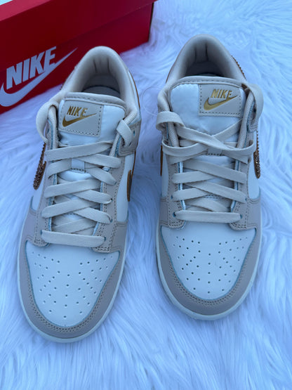 Women’s Nike Neutral Dunks *Rare*