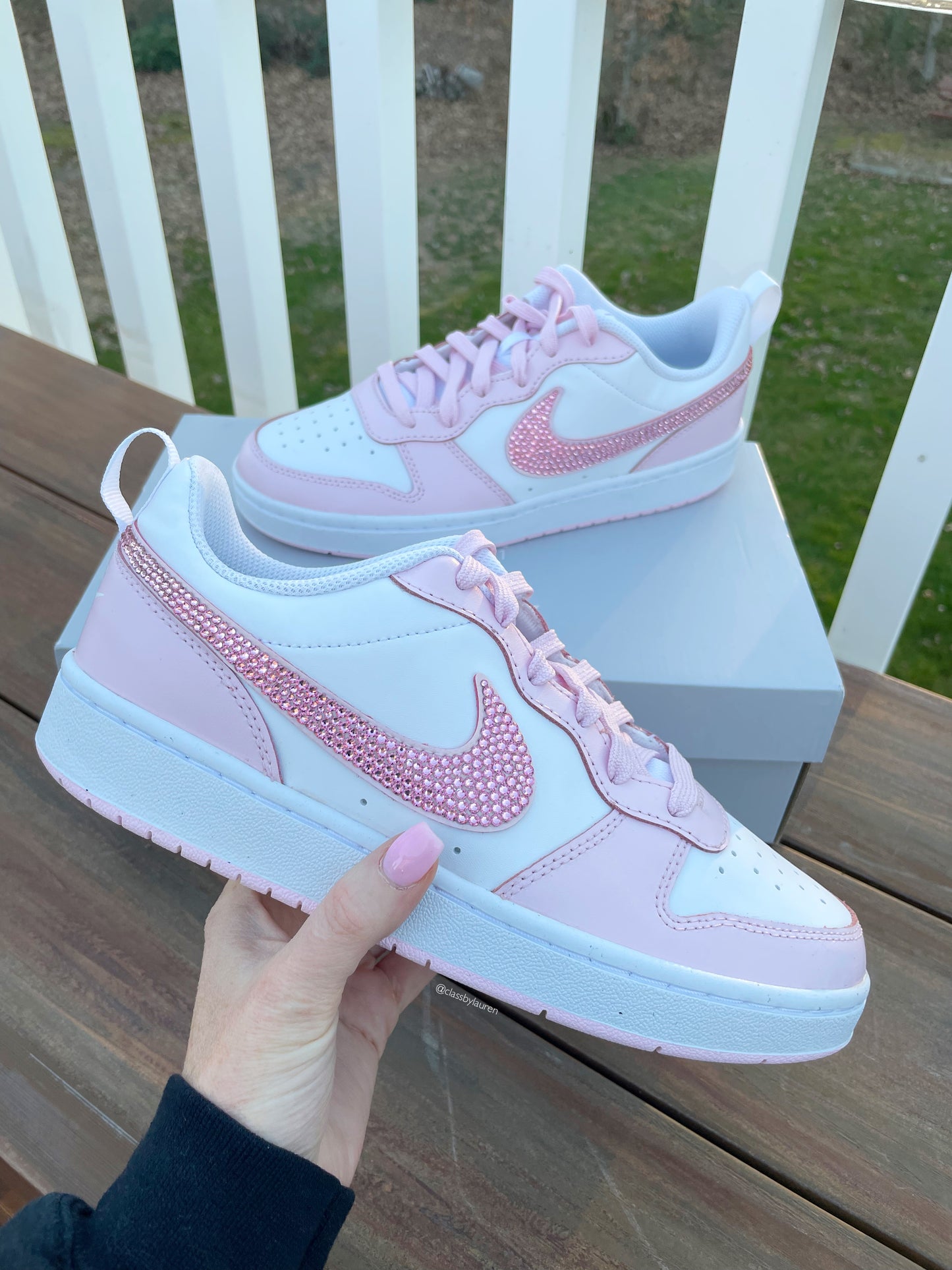 Nike Court Borough Low Pink