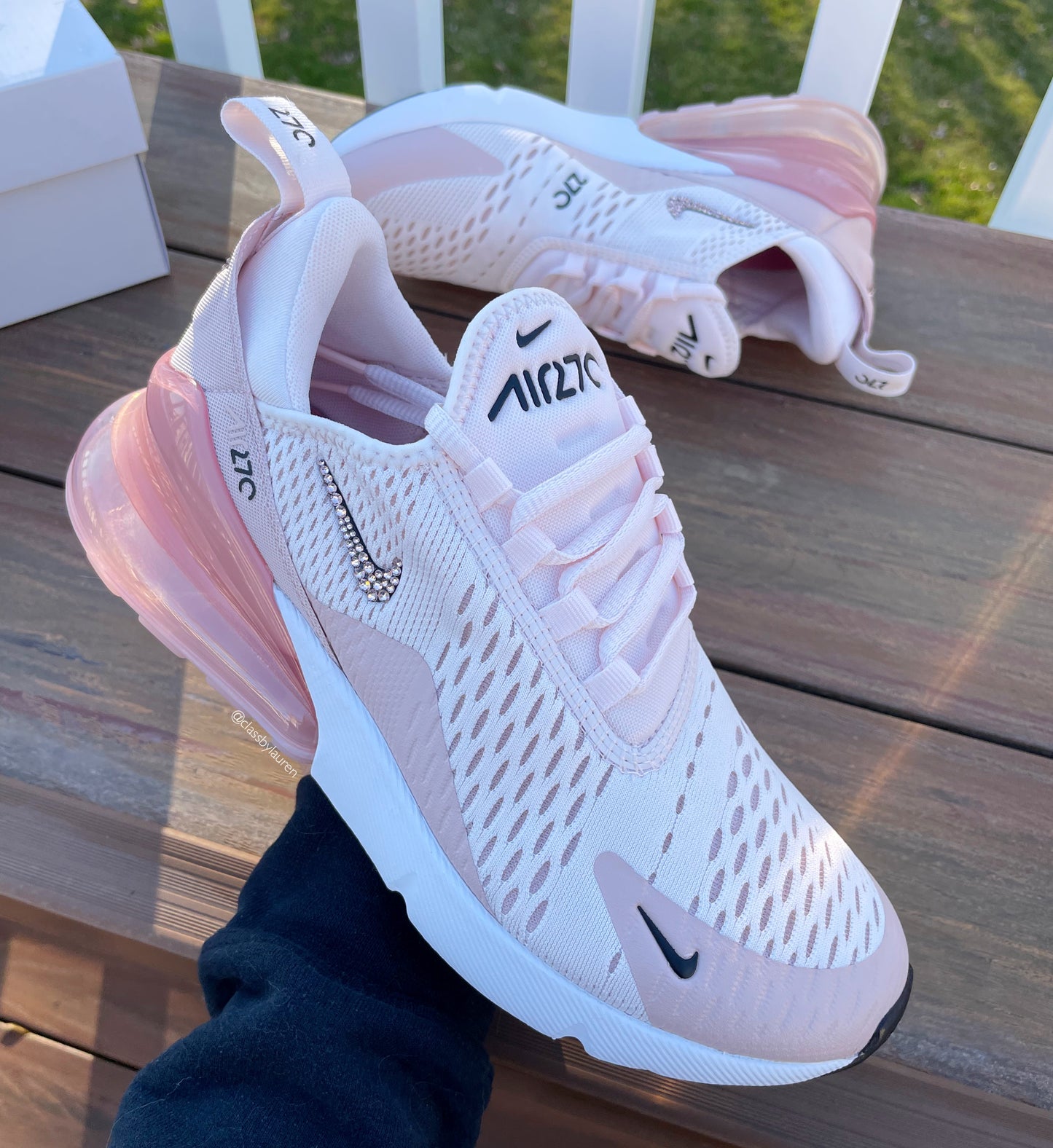 Nike 270 Soft Pink