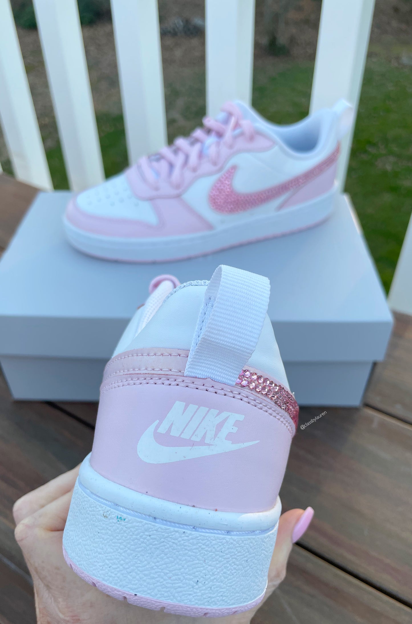 Nike Court Borough Low Pink